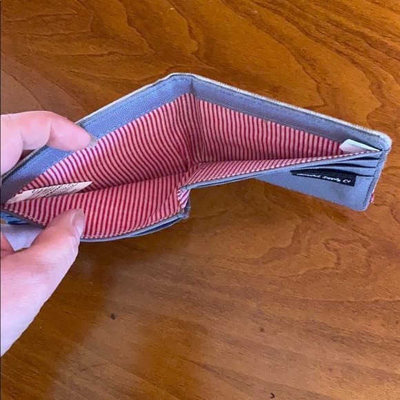 Grey Herschel and Co. wallet - Picture 6 of 7